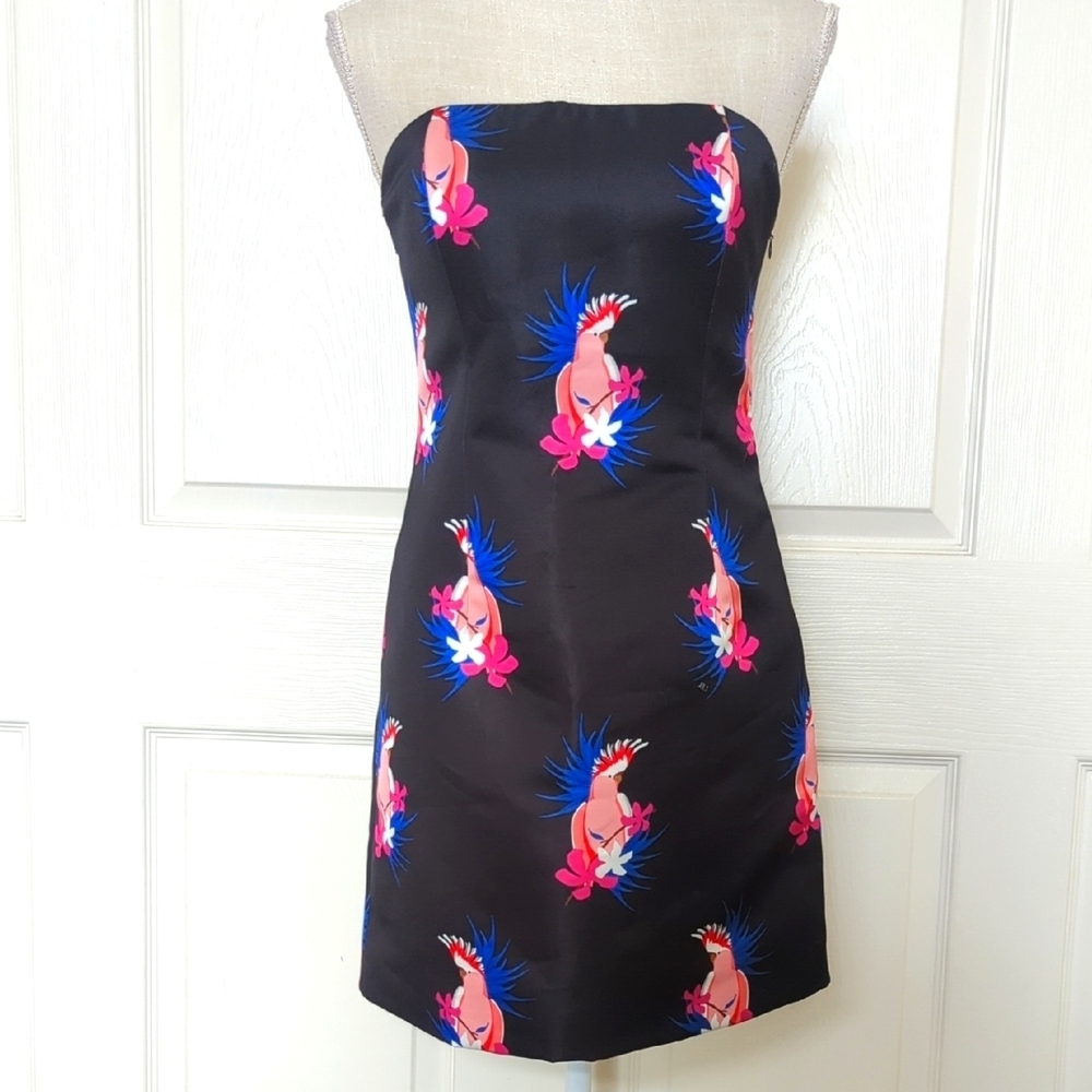 Elegant Black Parrot Print Dress